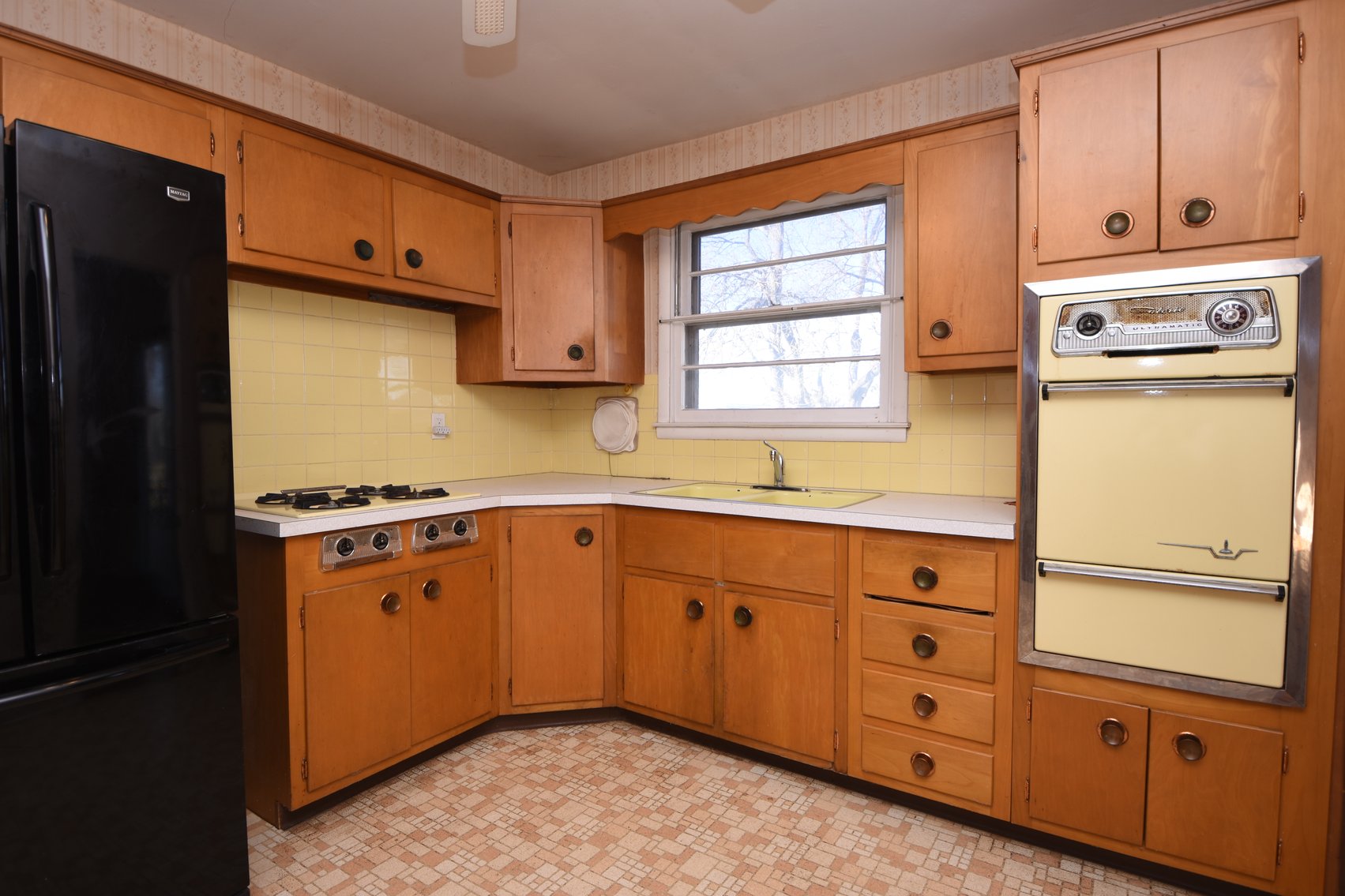 Image for Sold! Real Estate For Auction | 217 Cherry Lane, Lansdale, PA 19446 | December 16, 2025 at 4:00 PM