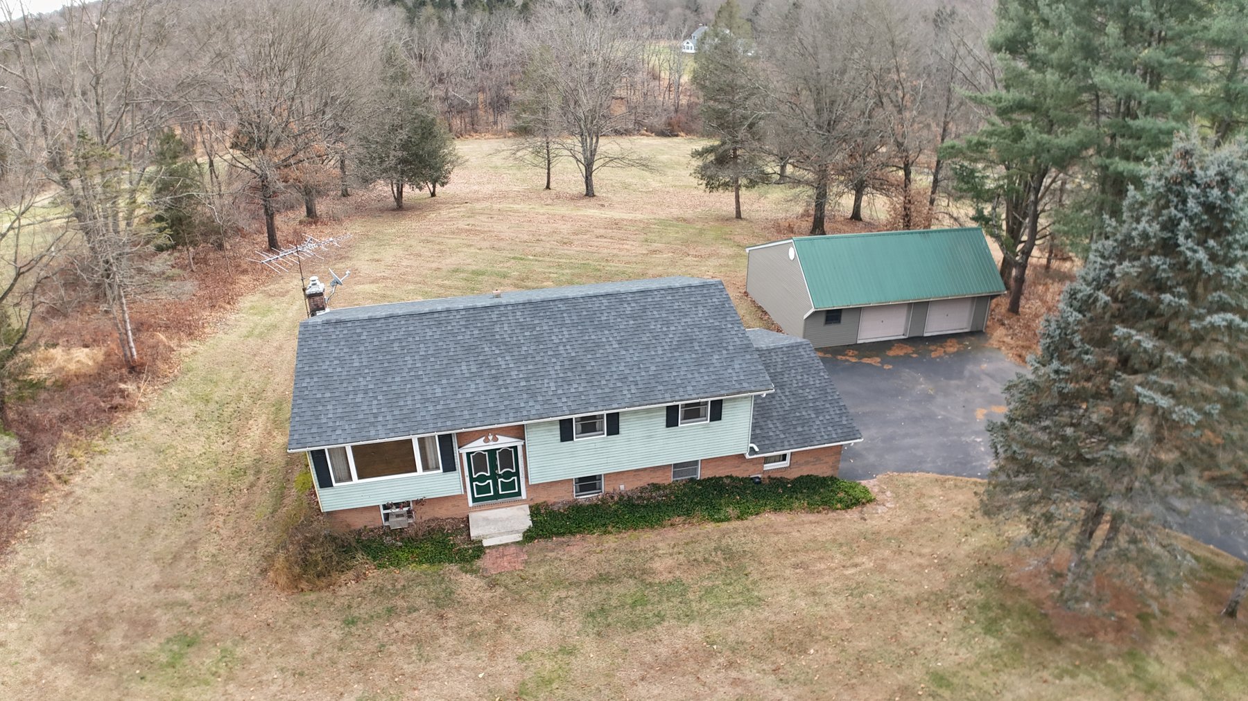 Image for Sold! Real Estate For Auction | 3288 Slifer Valley Rd, Riegelsville, PA 18077 | January 8, 2026 at 4:00 PM