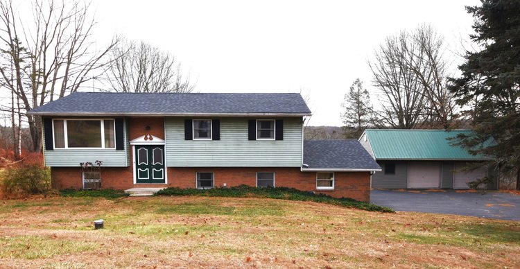 Image for Sold! Real Estate For Auction | 3288 Slifer Valley Rd, Riegelsville, PA 18077 | January 8, 2026 at 4:00 PM