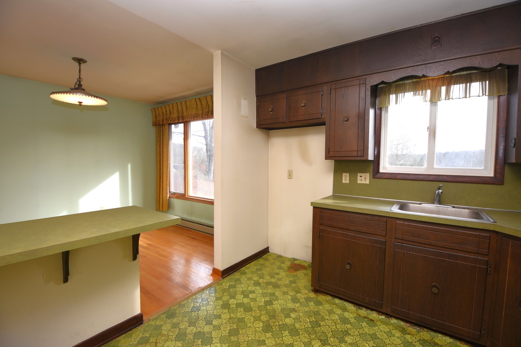 Image for Sold! Real Estate For Auction | 3288 Slifer Valley Rd, Riegelsville, PA 18077 | January 8, 2026 at 4:00 PM