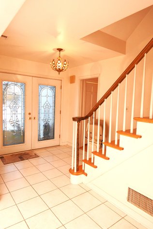 Image for Real Estate For Auction | 1850 Briarcliff Terrace, Allentown, PA 18103 | March 26, 2026 at 4:00 PM