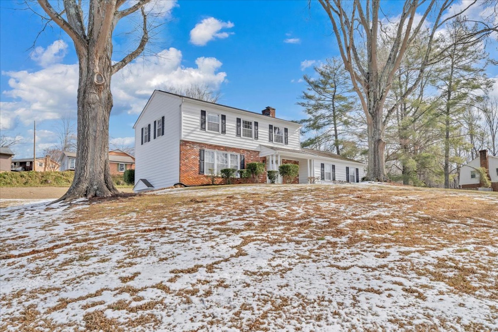 Image for 1807 Sam Lions Trail Real Estate Auction