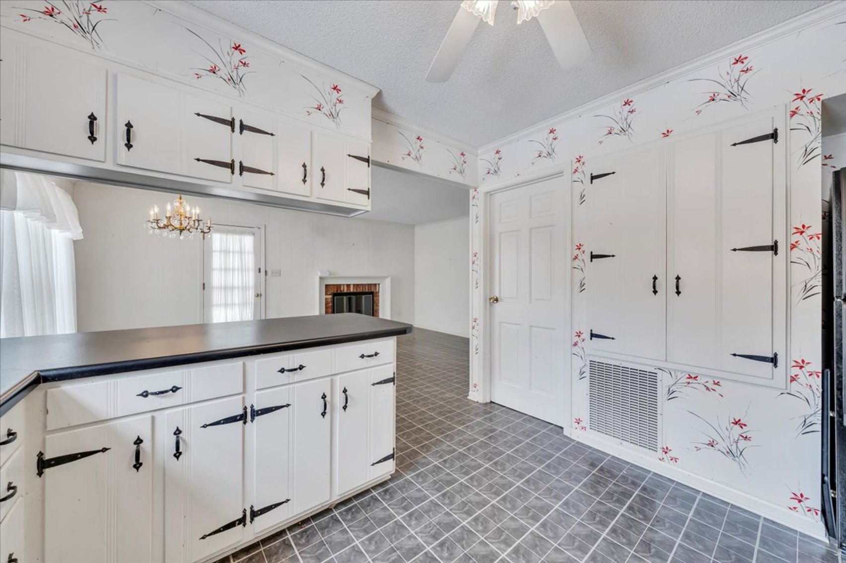 Image for 1807 Sam Lions Trail Real Estate Auction