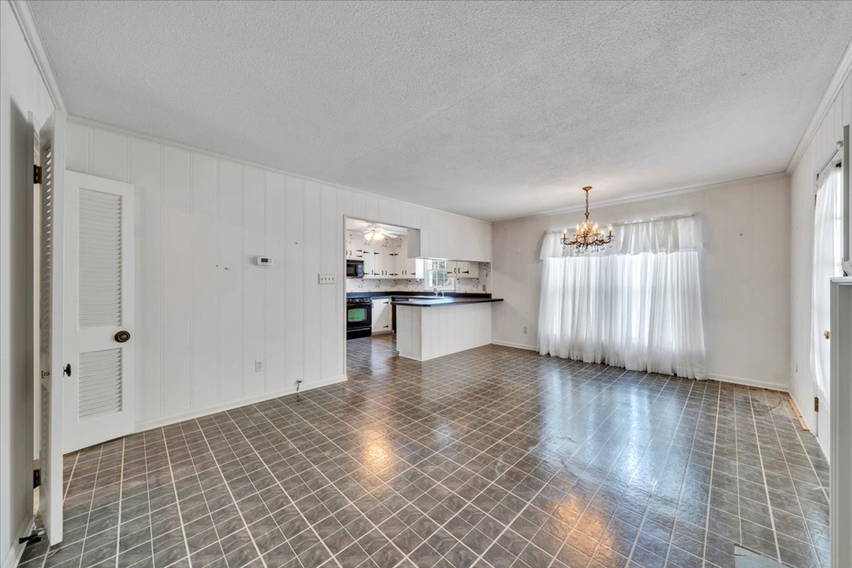 Image for 1807 Sam Lions Trail Real Estate Auction