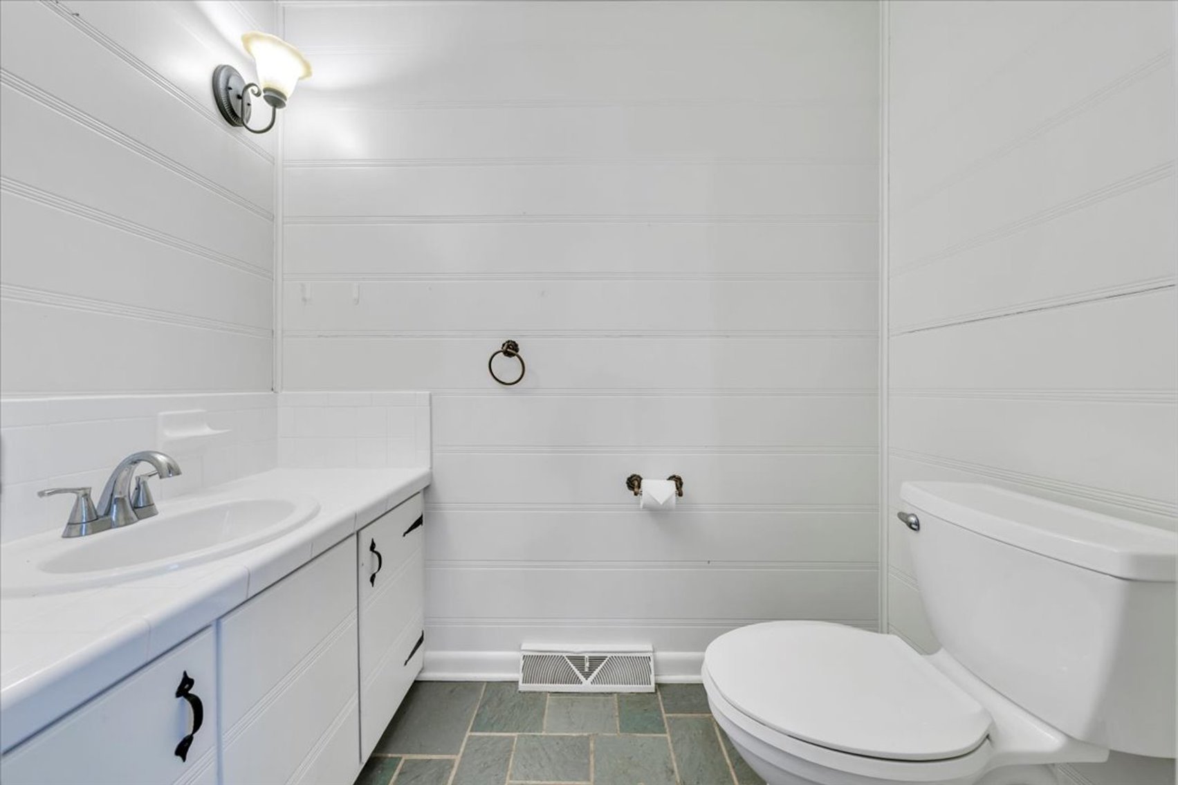 Image for 1807 Sam Lions Trail Real Estate Auction