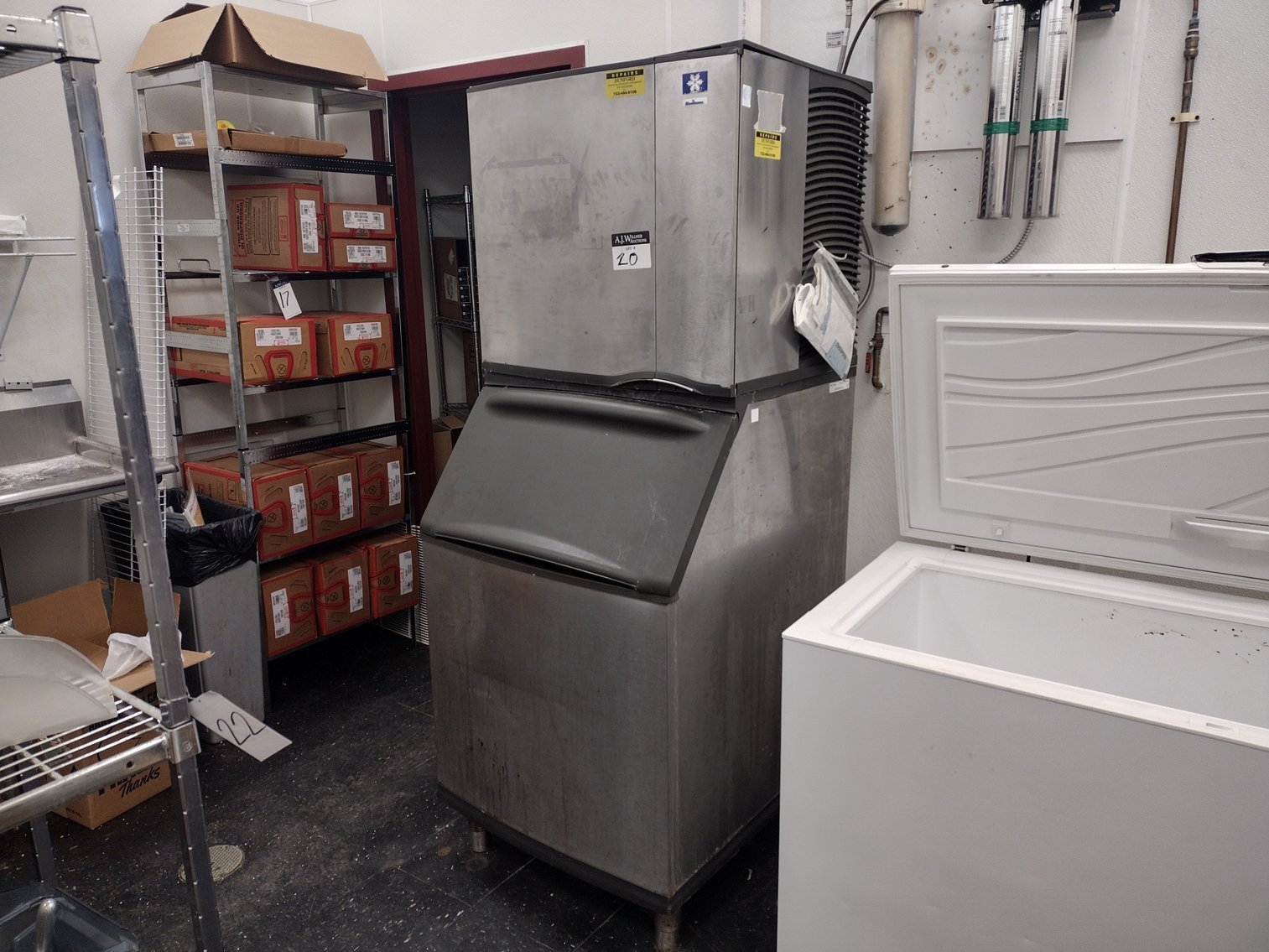 Image for Complete Contents of Movie Theater