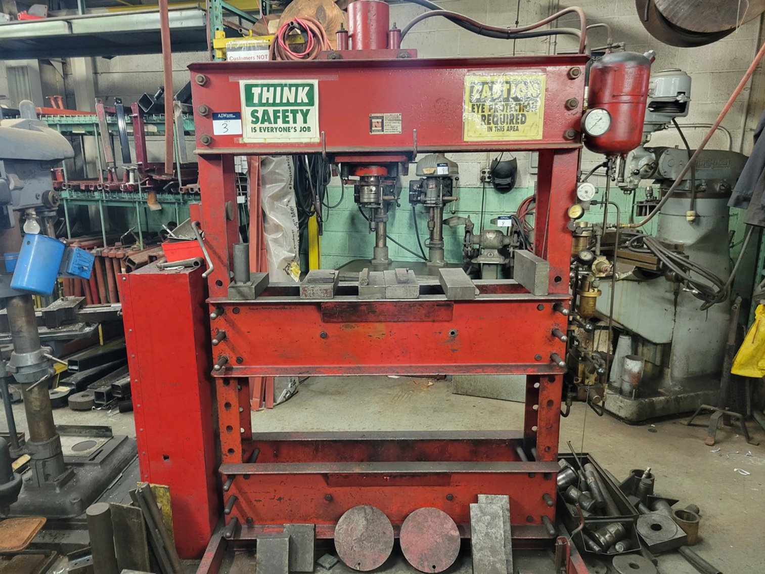 Image for Miller Ind. Tow & Recovery Equipment Distributor - Service Dept & Repair Parts