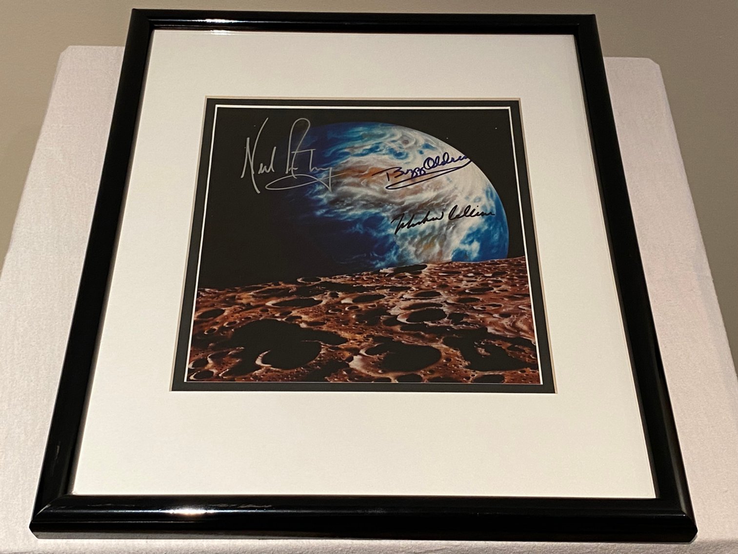 Image for Iconic Sports and Memorabilia Auction