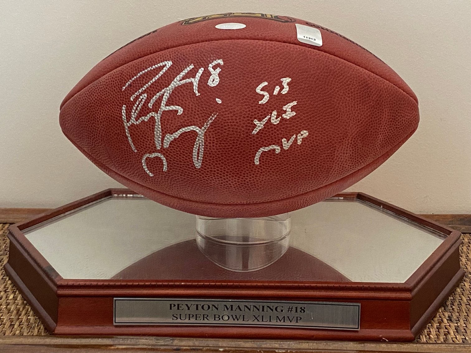 Image for Iconic Sports and Memorabilia Auction