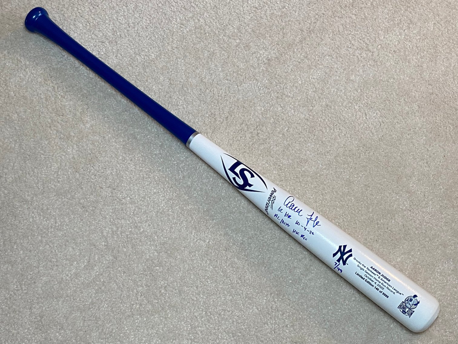 Image for Iconic Sports and Memorabilia Auction