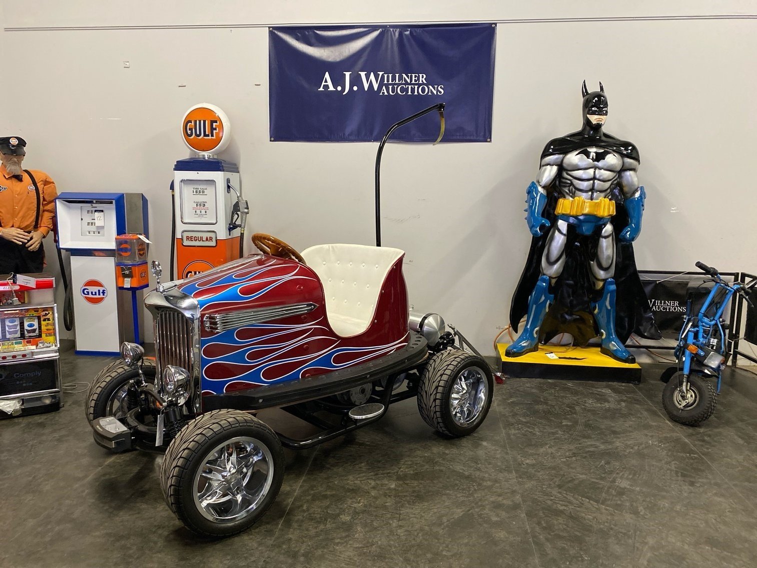 Image for Automobilia & Luxury Collectibles