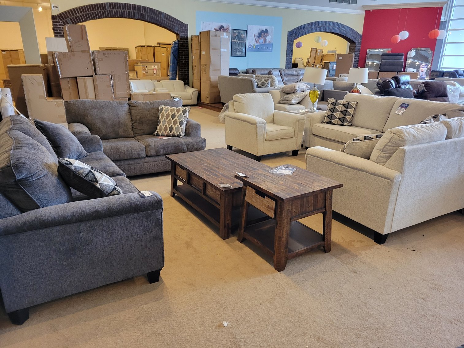 Image for Huffman Koos Home Furniture Inventory