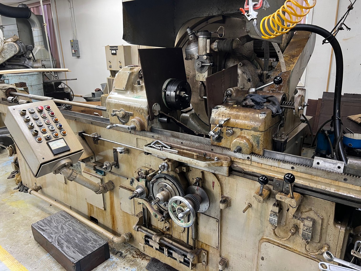 Image for Mechanitron Corp - Precision Thread & Roll Grinding