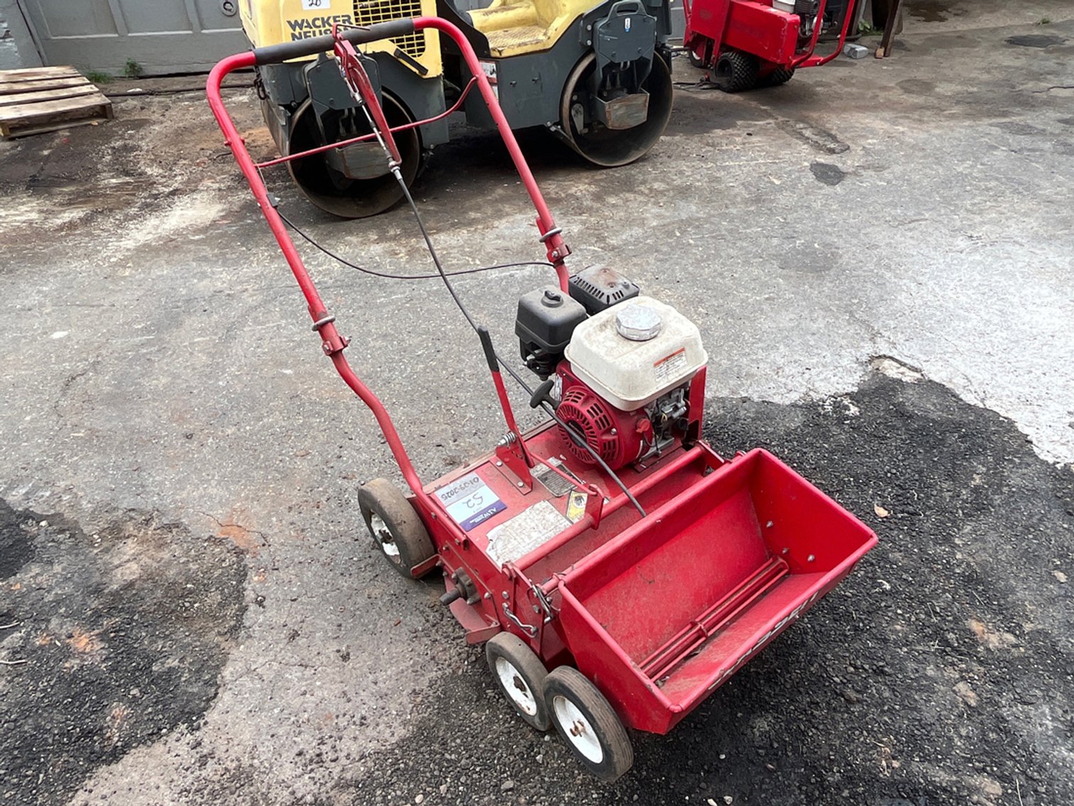 Image for Box Trucks & Contractor Equipment