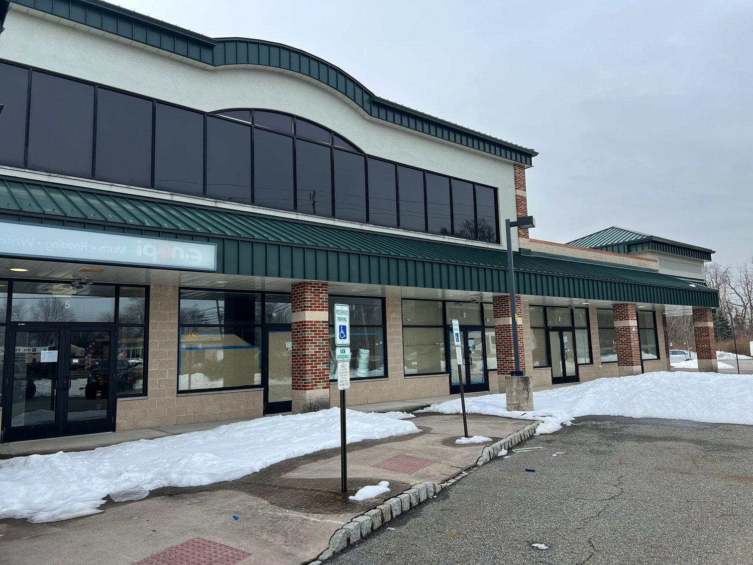 Image for Parsippany, NJ Multi-Tenant, Retail Building