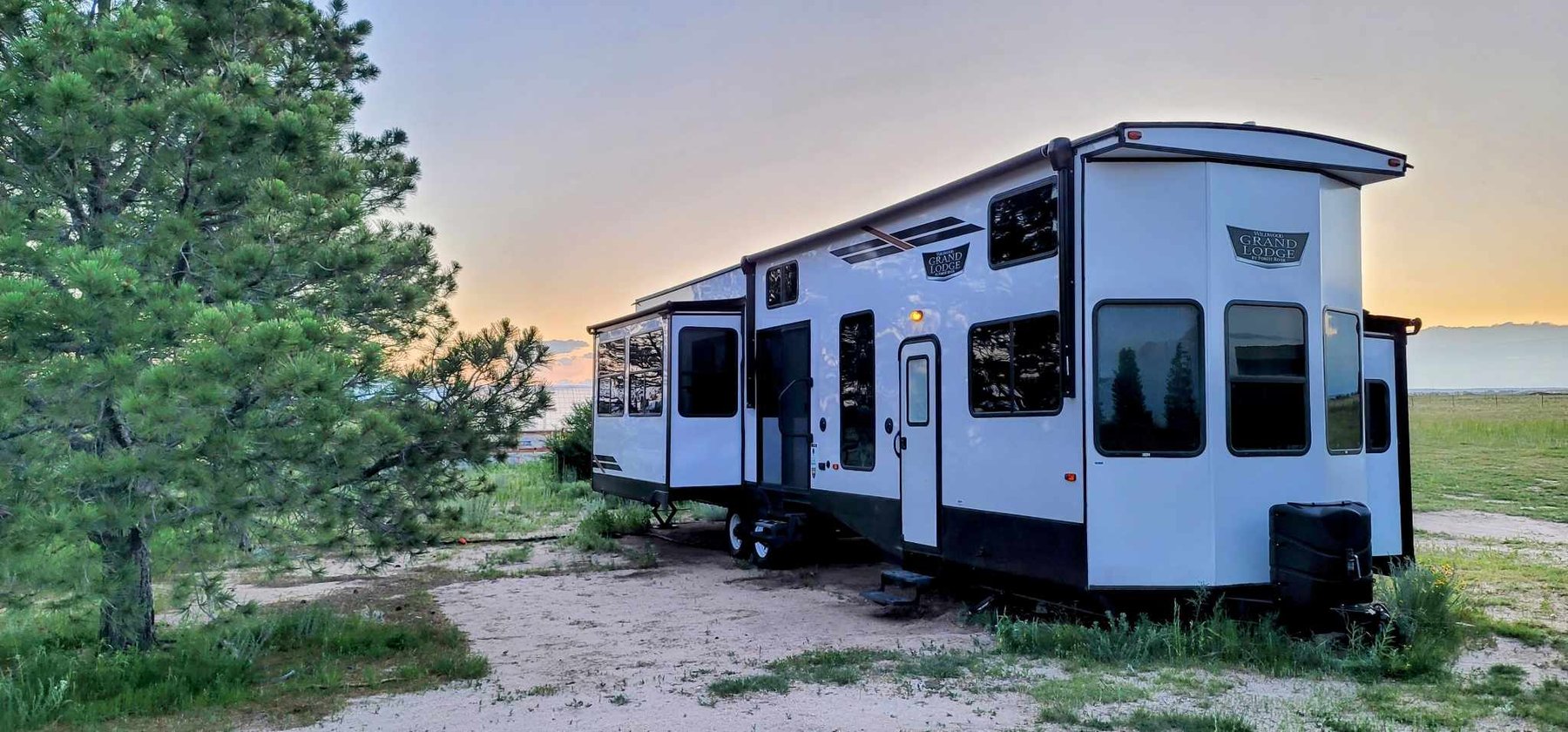 Image for 2021 Forest River RV Wildwood Grand Lodge 42DL