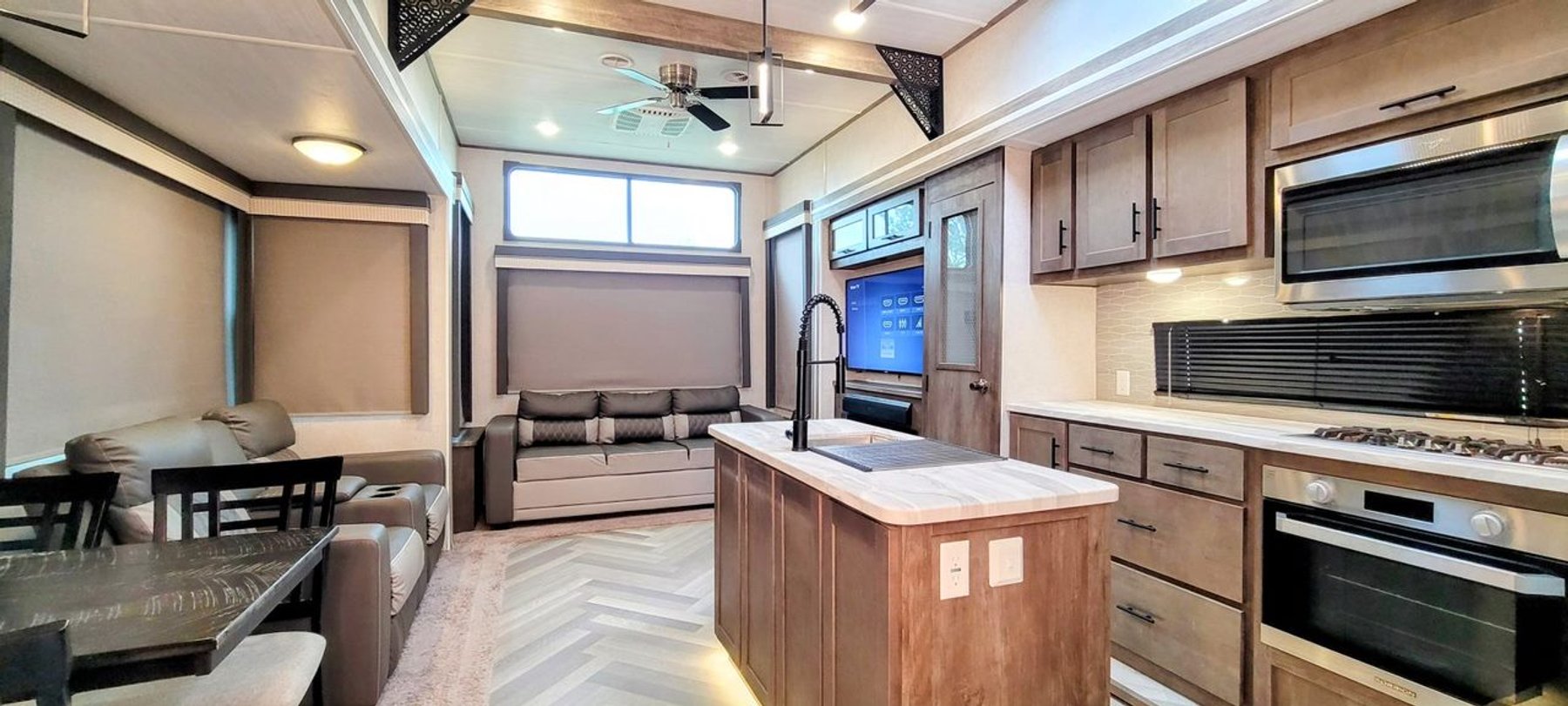 Image for 2021 Forest River RV Wildwood Grand Lodge 42DL