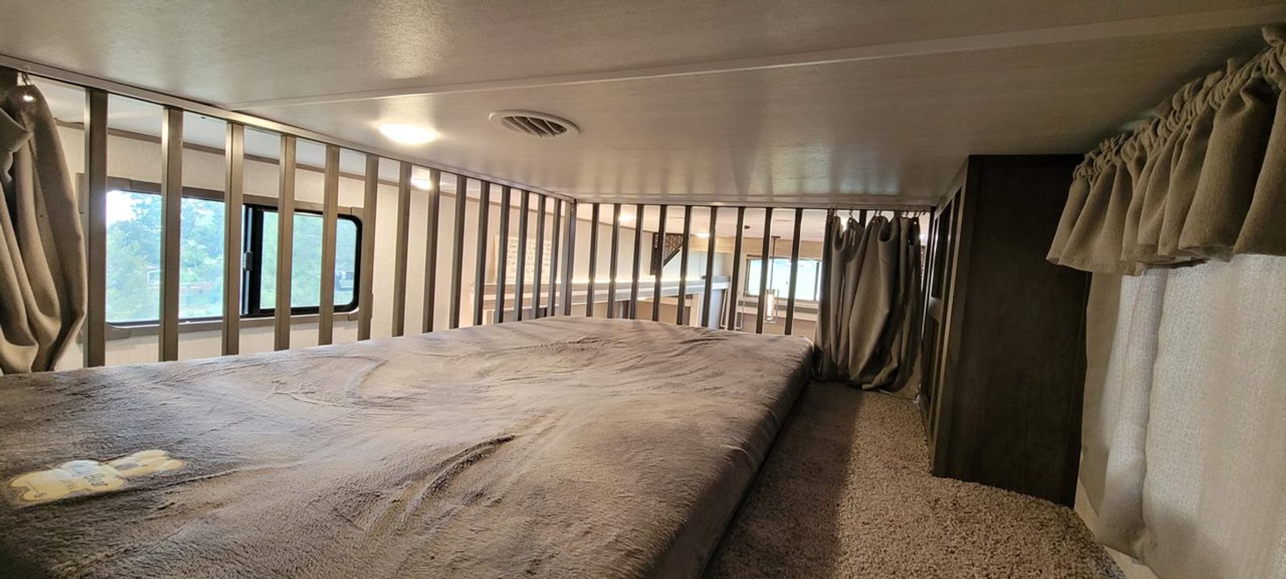 Image for 2021 Forest River RV Wildwood Grand Lodge 42DL