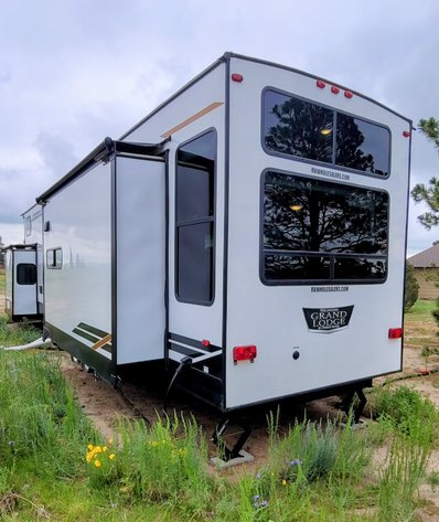 Image for 2021 Forest River RV Wildwood Grand Lodge 42DL