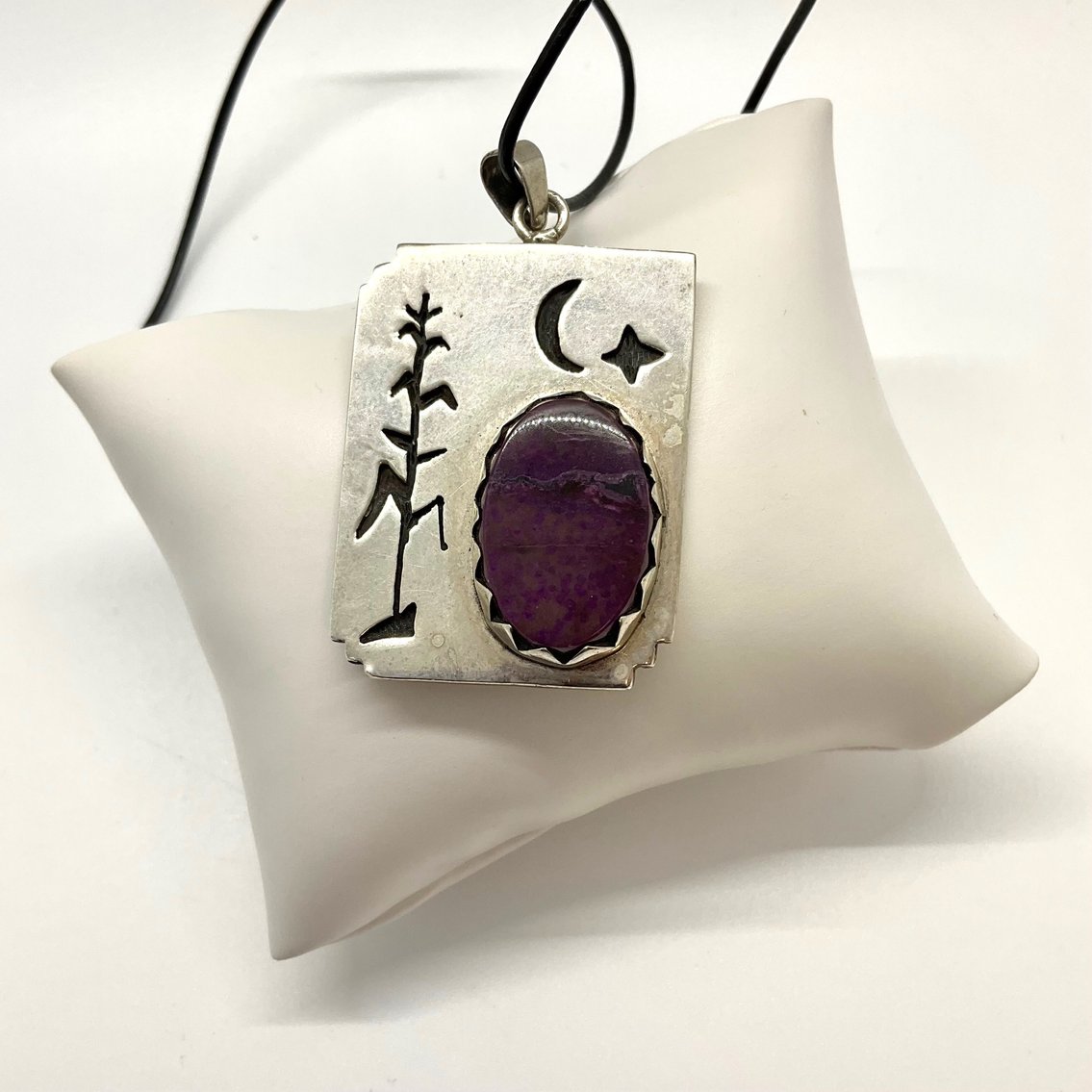 Image for Jewelry November 2023