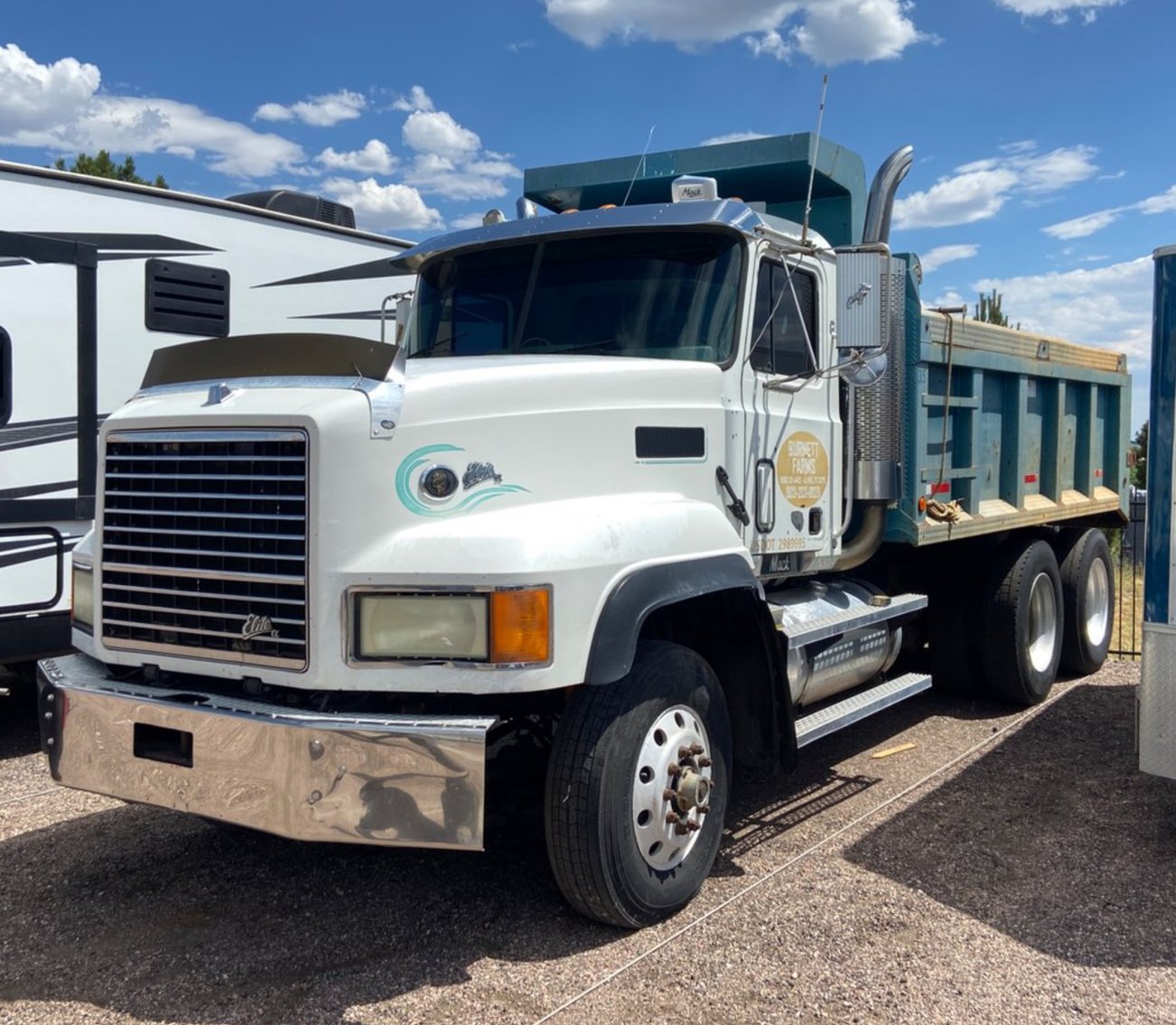 Image for 2002 Mack CL7 Straight Truck with ESI Dump Body