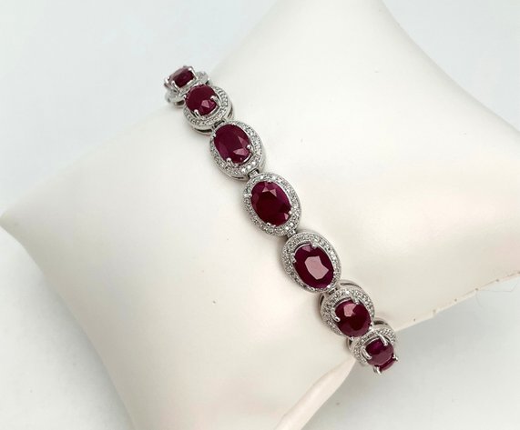 Image for Fall Into Fashion 2024