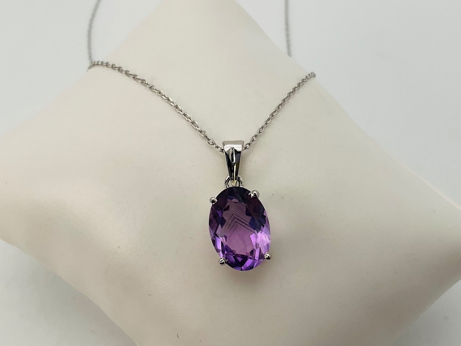 Image for Glitz & Glam for Mom & More! - May Jewelry 2025