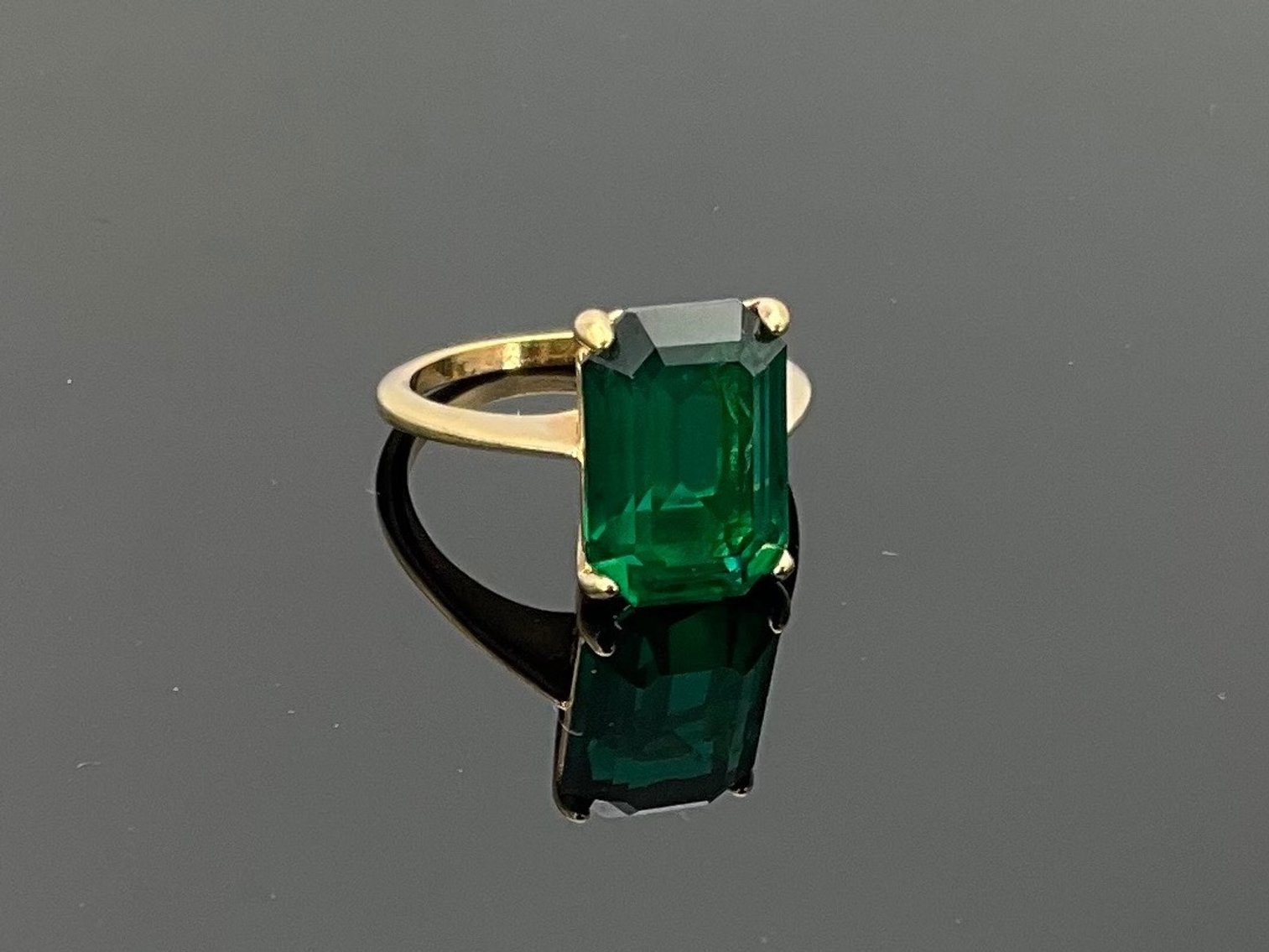 Image for September Jewelry 2025