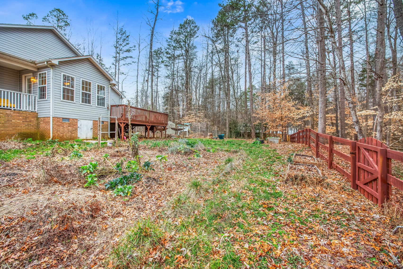 Charming Pleasant Garden Home on Spacious Lot with Large Shop