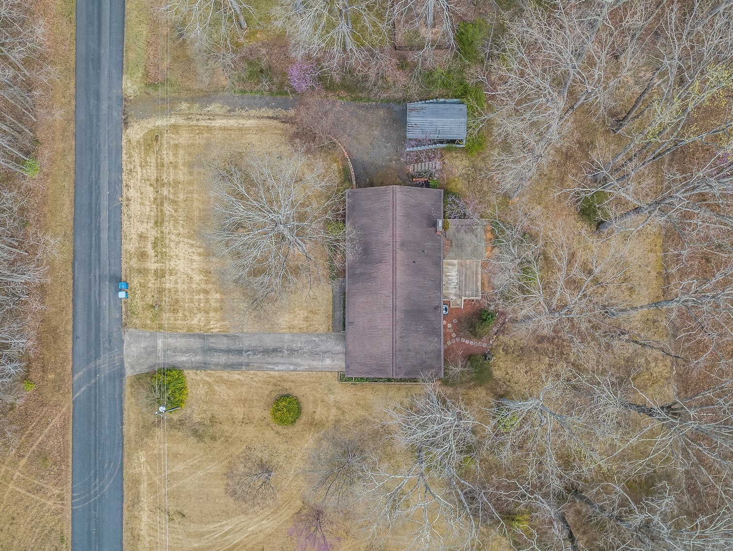 Advance Brick Rancher Auction