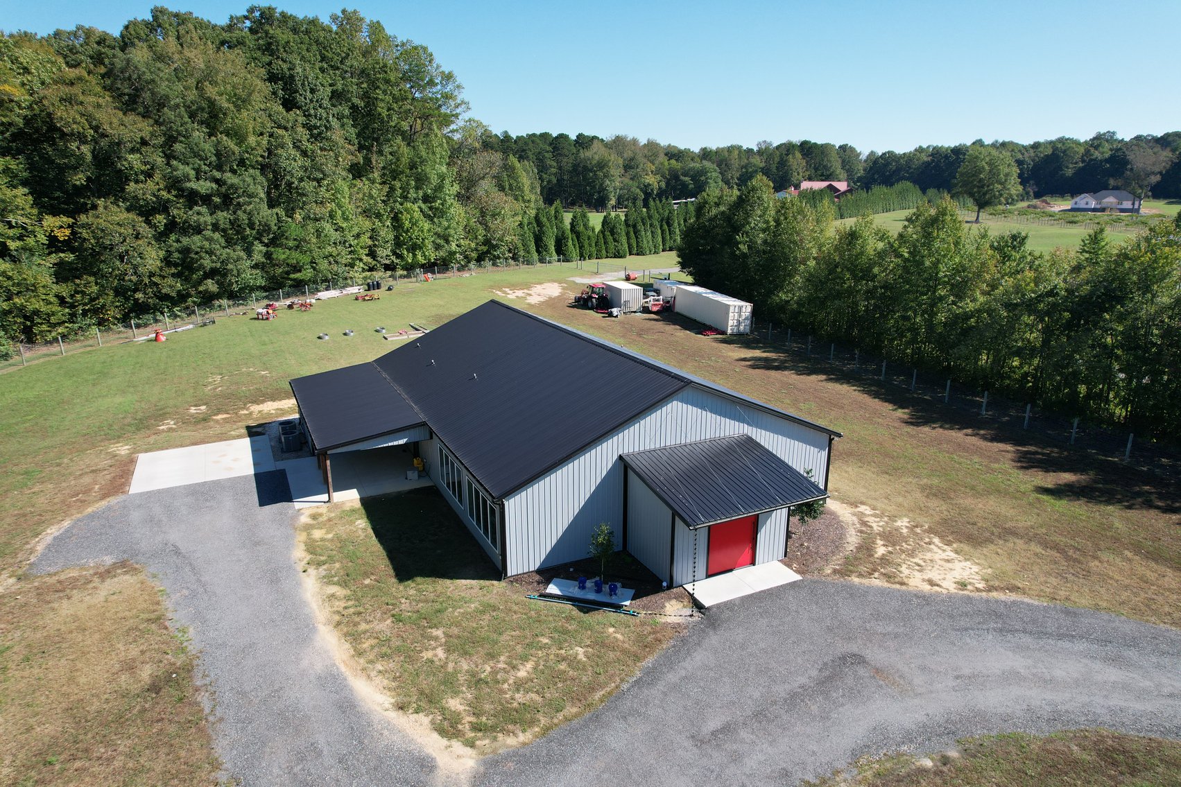 Barndo & Vine Estate Auction