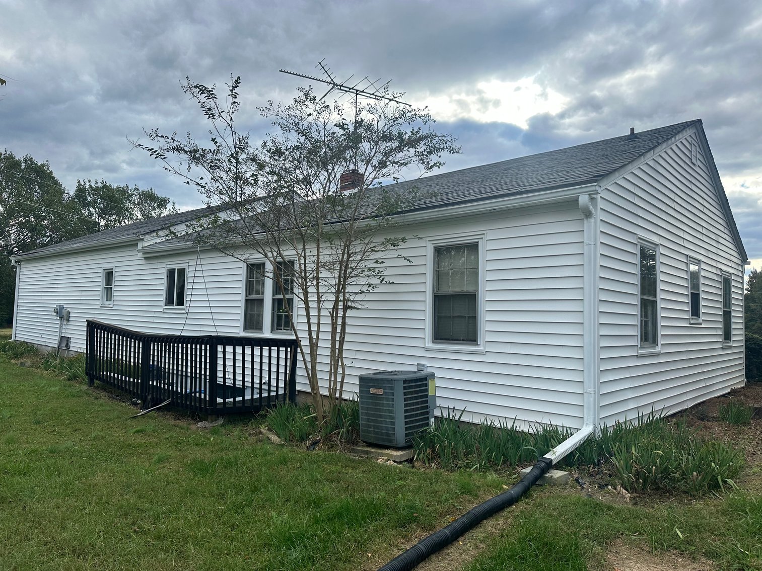 Yadkinville Charming Country Home