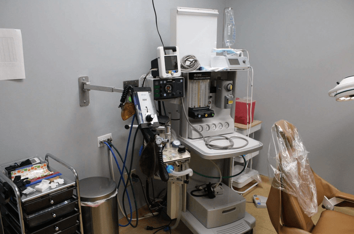 Image for SBA Lender Bank ordered auction of Iredell Oral Surgery Center Assets 12-03-2024