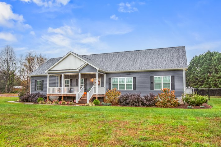 Image for Davie County Home-Modern Living with Countryside Charm!
