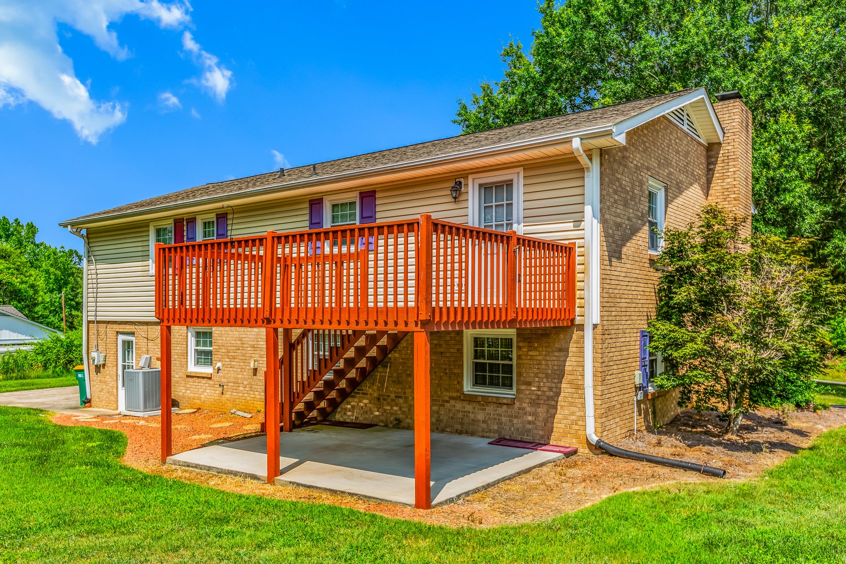 Charming Clemmons Home