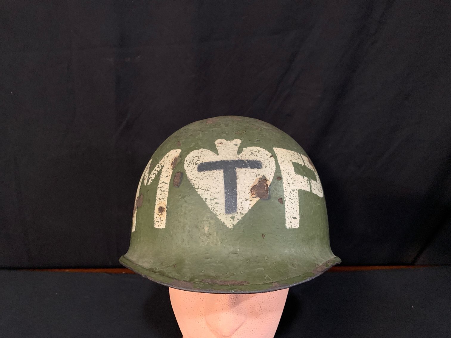 Vintage Military & Sportsman Auction