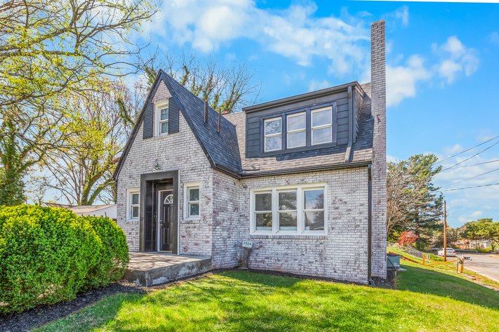 Image for Move-In Ready WFU Area Home