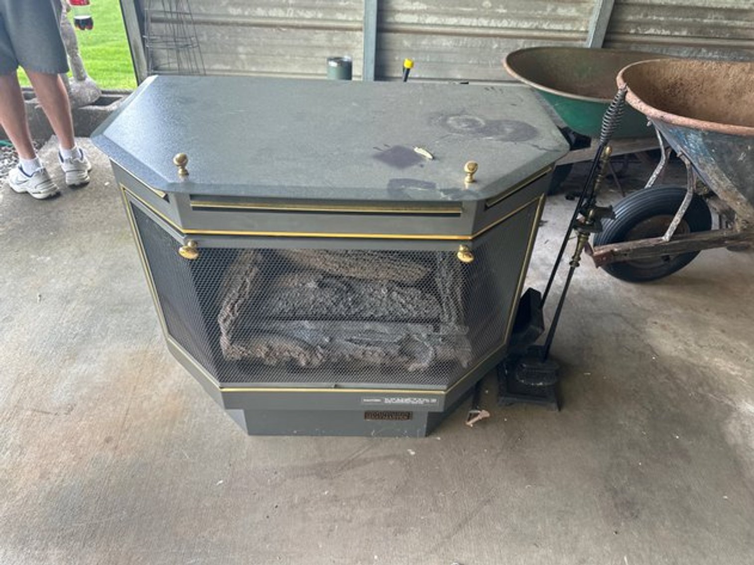 Image for RHONDA RD LYNCHBURG PERSONAL PROPERTY