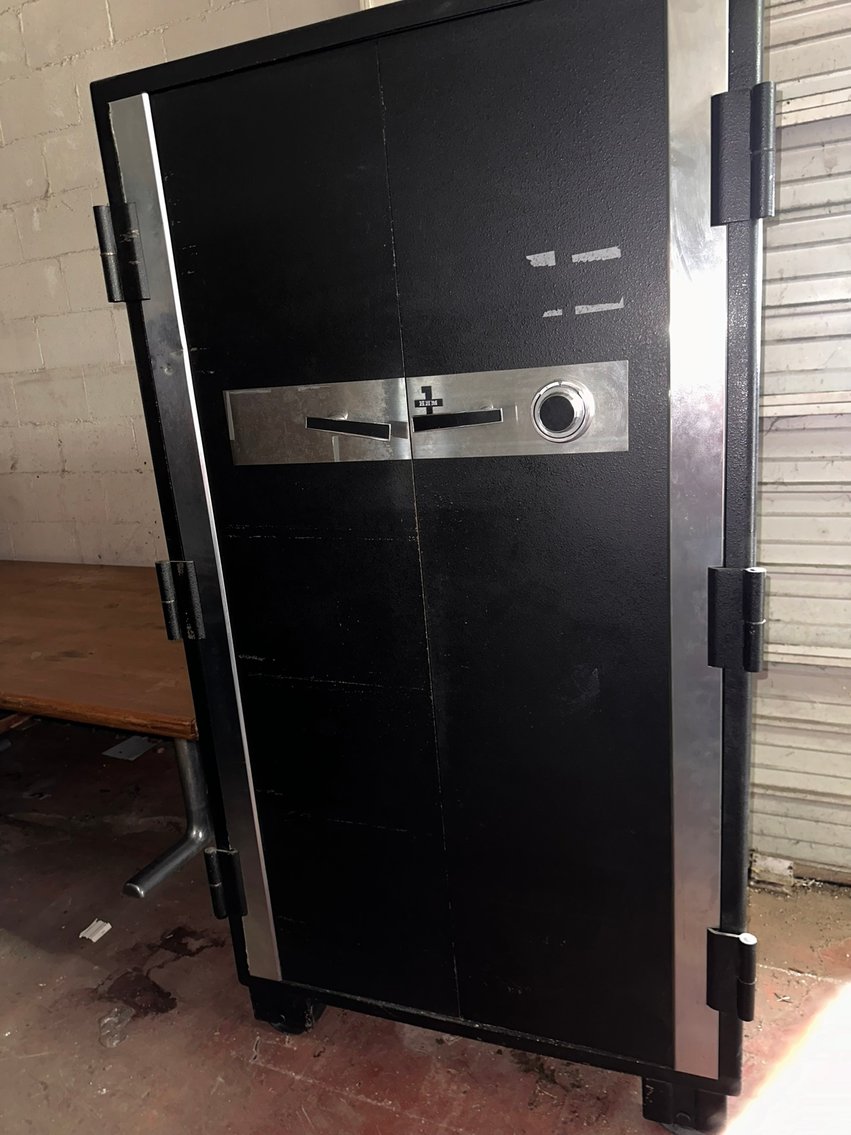 Image for University Of Lynchburg Surplus Auction