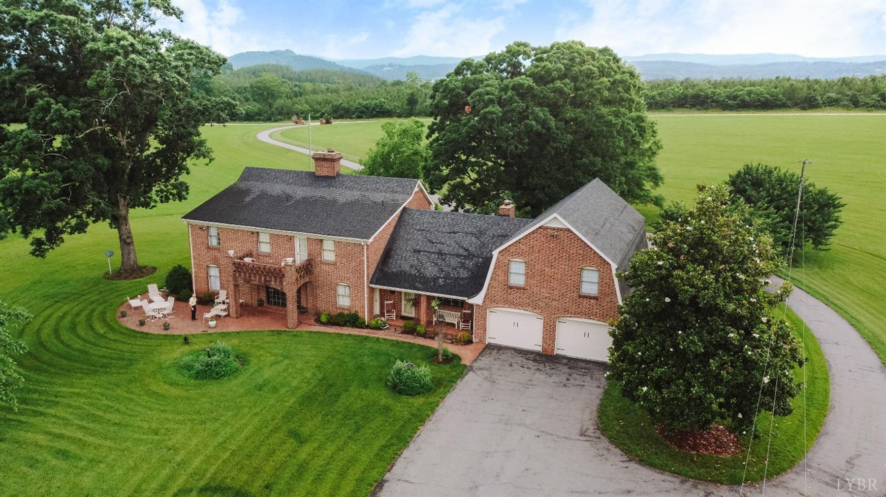 Image for 190 acres on 5 tracts with 5,000 +/- sqft Home Gladstone Va