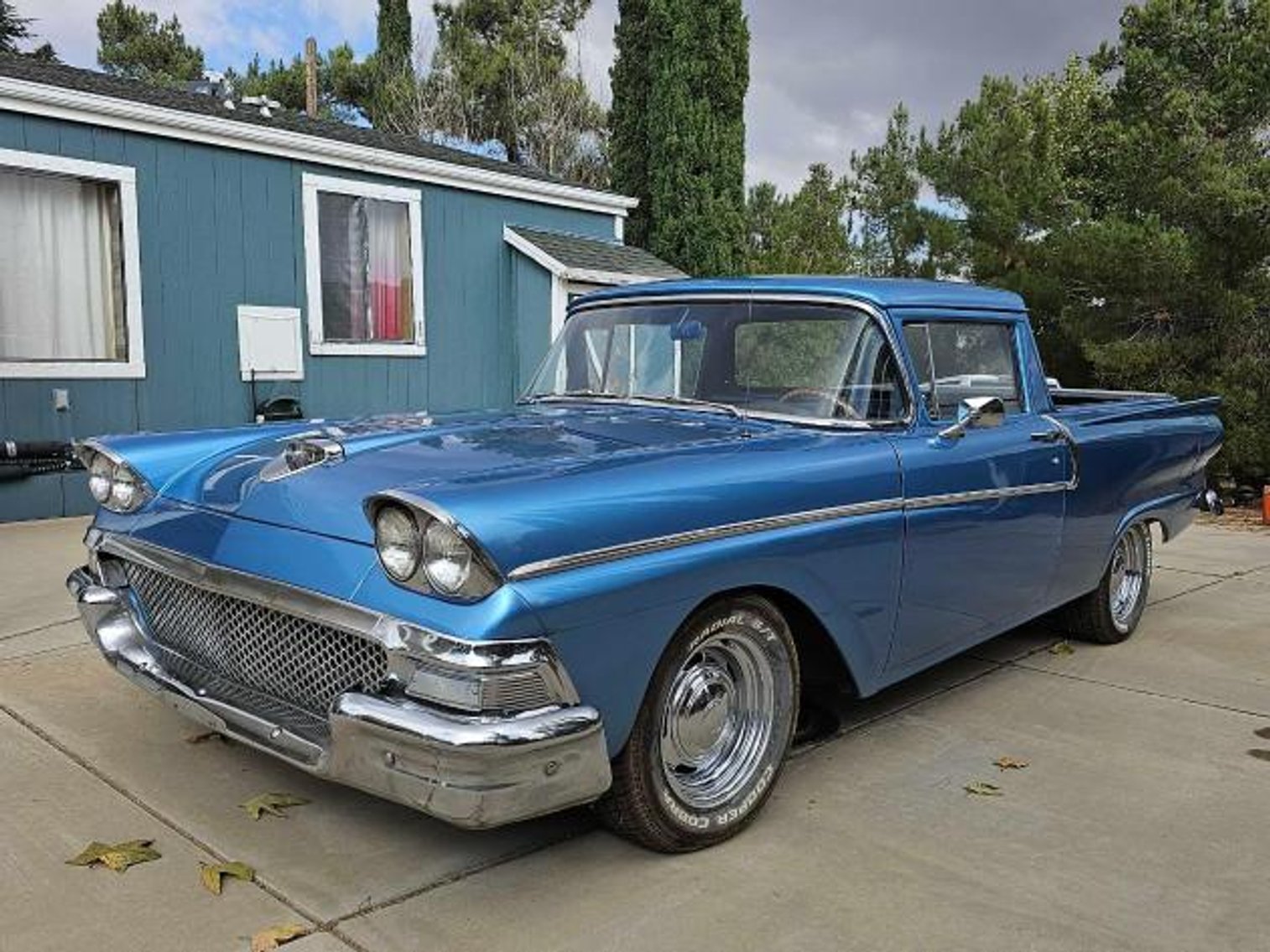 Image for Oak Hills Estate Auction