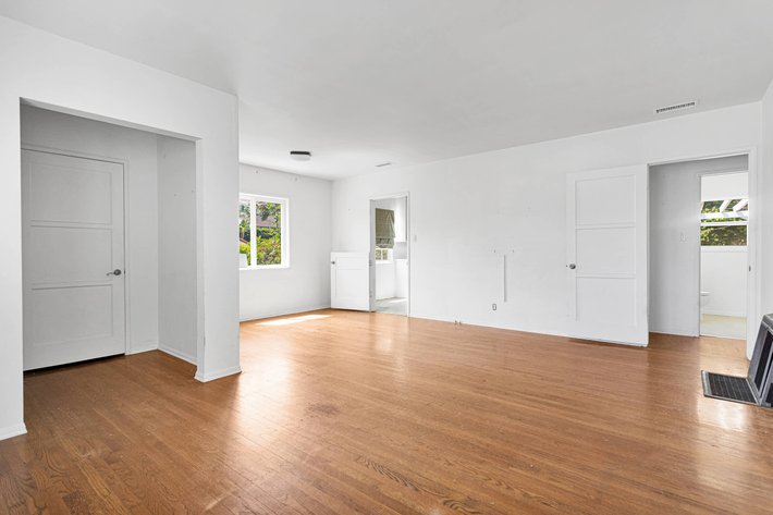 Image for Real Property for Sale - Two Homes Located Side by Side in San Pedro