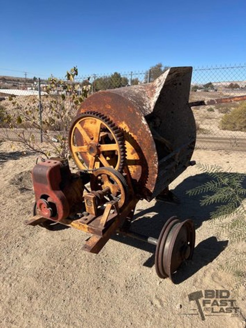 Image for Oro Grande Tractors and Antiques