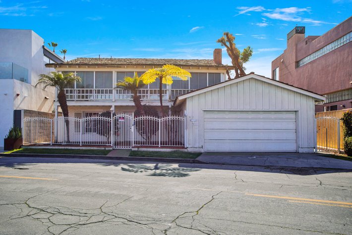 Image for Naples Island Waterfront Home