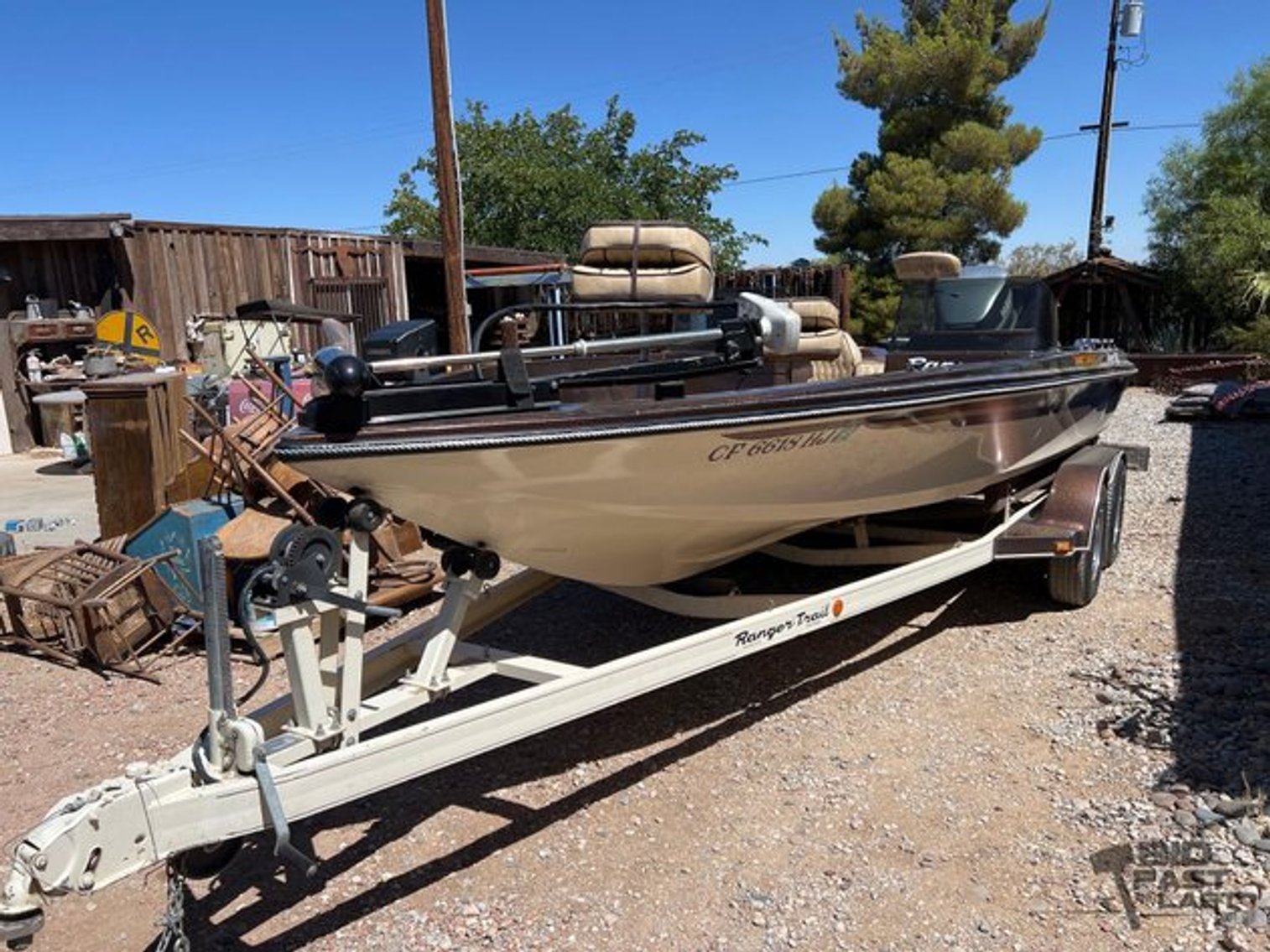 Image for Yucca Valley Vehicles, Tractor, Containers & Tools No Reserve Estate Auction