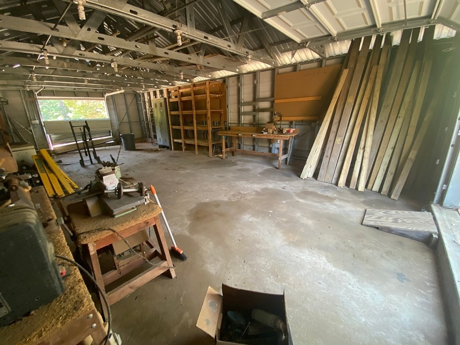 Image for Postvine Real Estate Auction