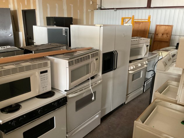 Spanish Cove Surplus Auction