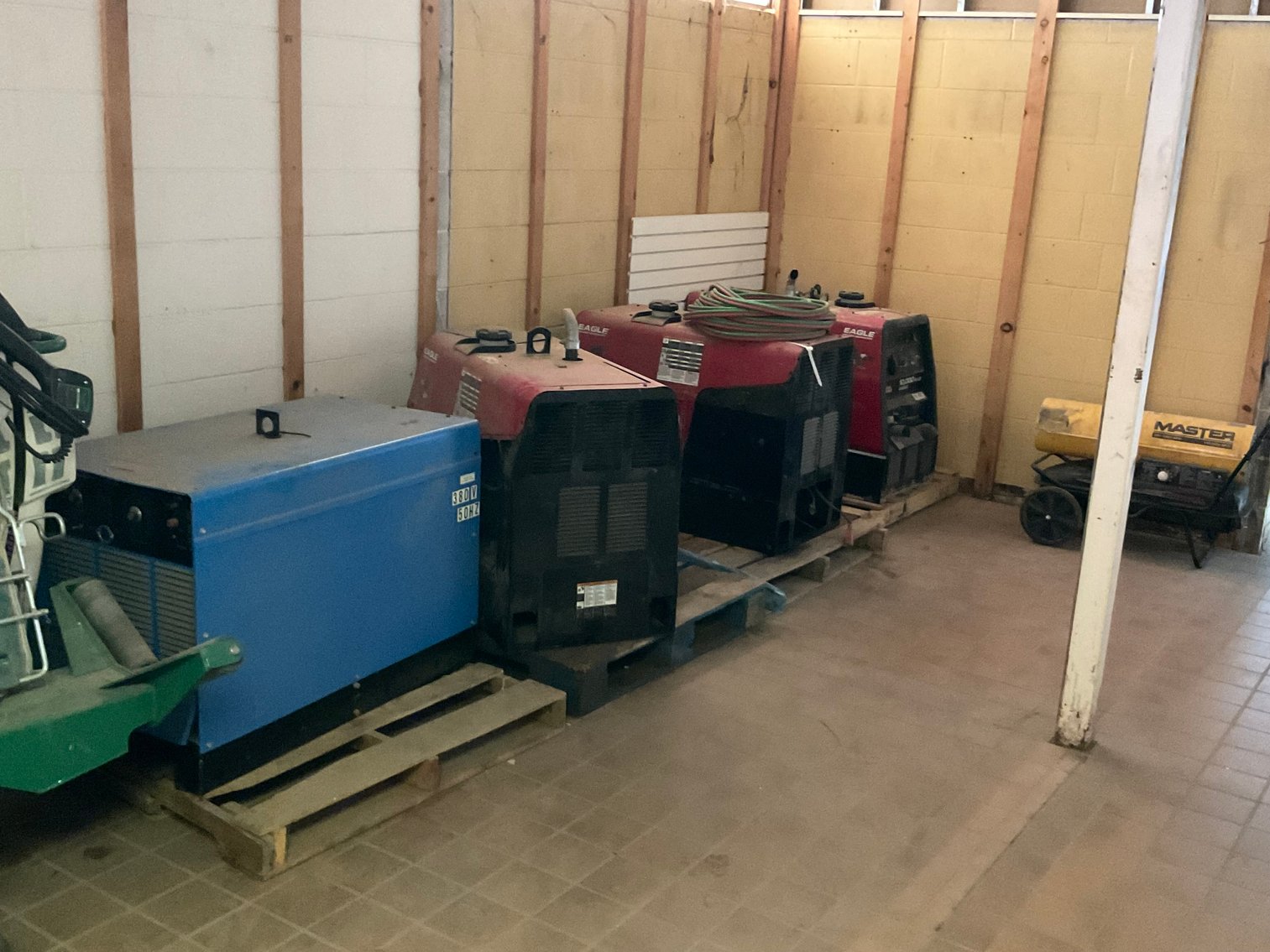 Image for Summer consignment Auction. Const, Agg, Industrial Equipment & More