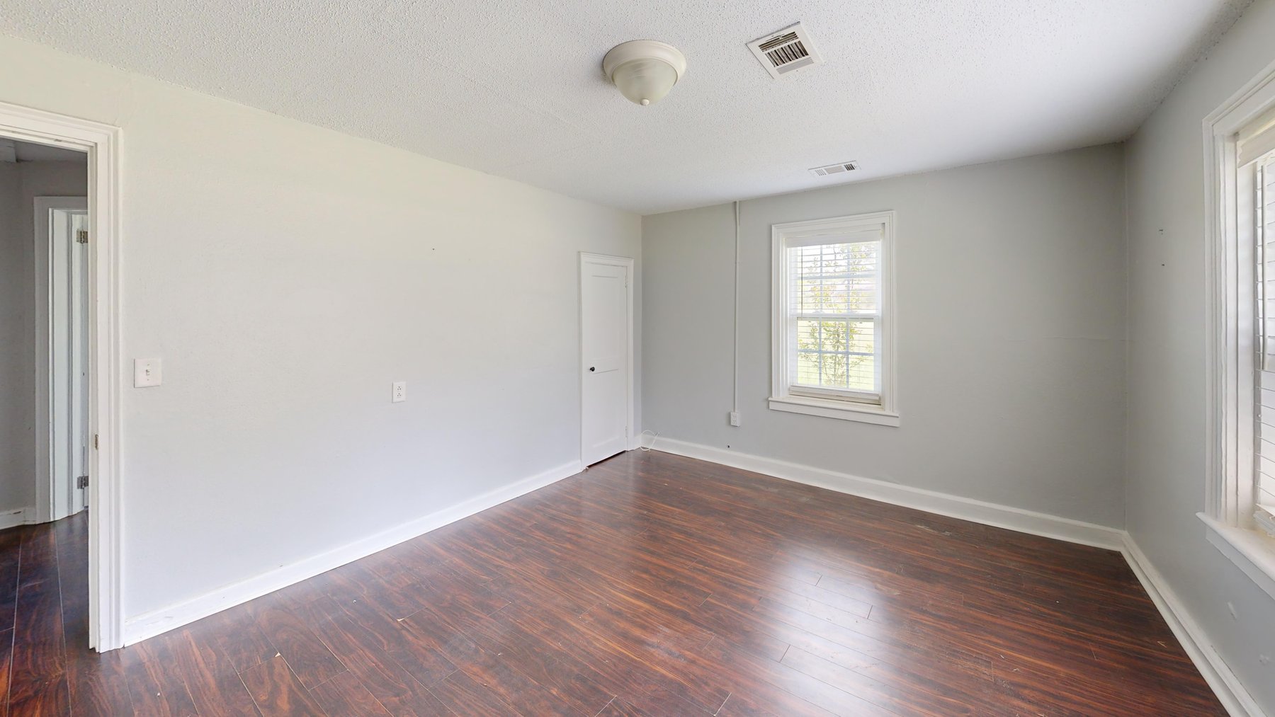 Image for *UNDER CONTRACT * 90.3 +/- Acres and Quaint Home in Tift County