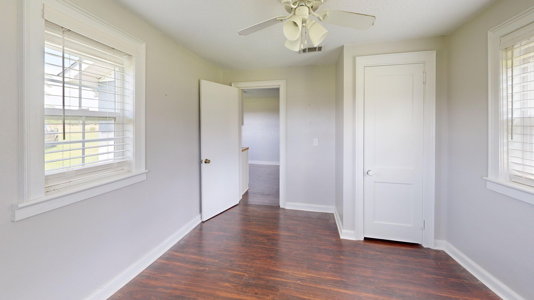 Image for *UNDER CONTRACT * 90.3 +/- Acres and Quaint Home in Tift County